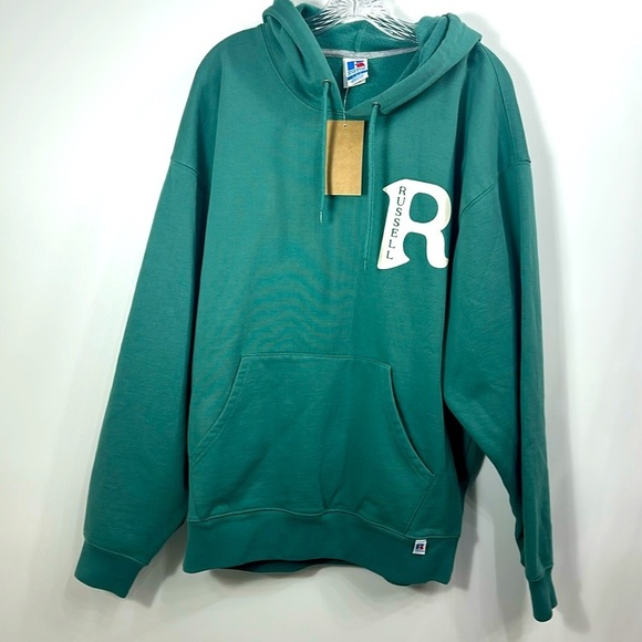 Russell Athletic UO Exclusive Remmington Sweatshirt Green Size Large. NWT. - Picture 1 of 11